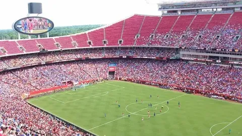 希拉利荣登摩洛哥国家队，家人感动落泪