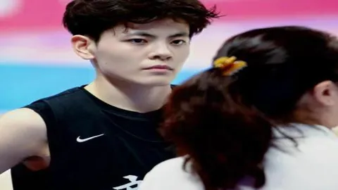 “2025年农民工返乡招聘高峰期聚焦：温馨专列，活动盛况空前”